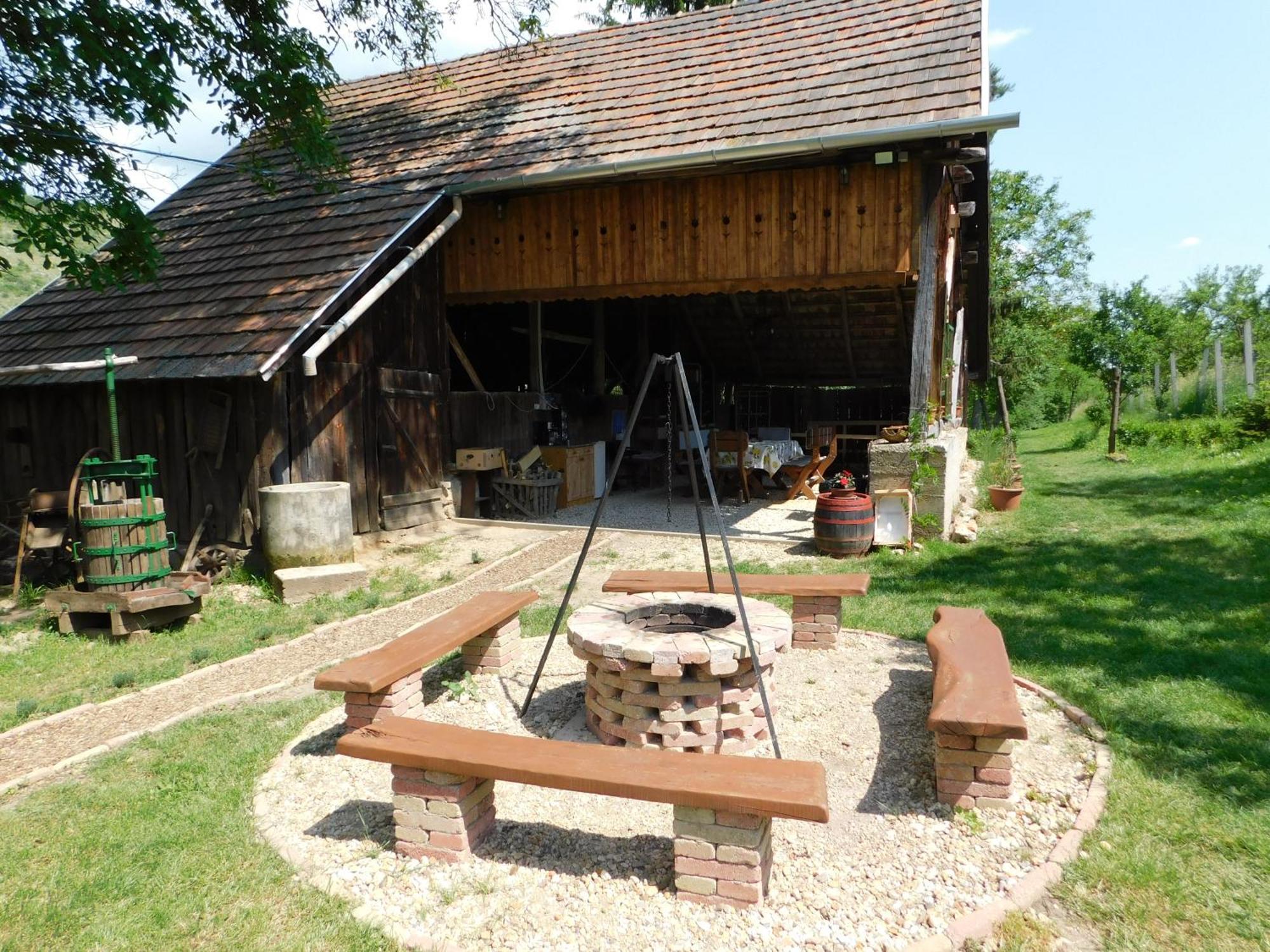 Korkóstoló Vendégházak Aggtelek Exterior foto